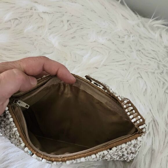 Beaded wristlet purse bag - Picture 4 of 6